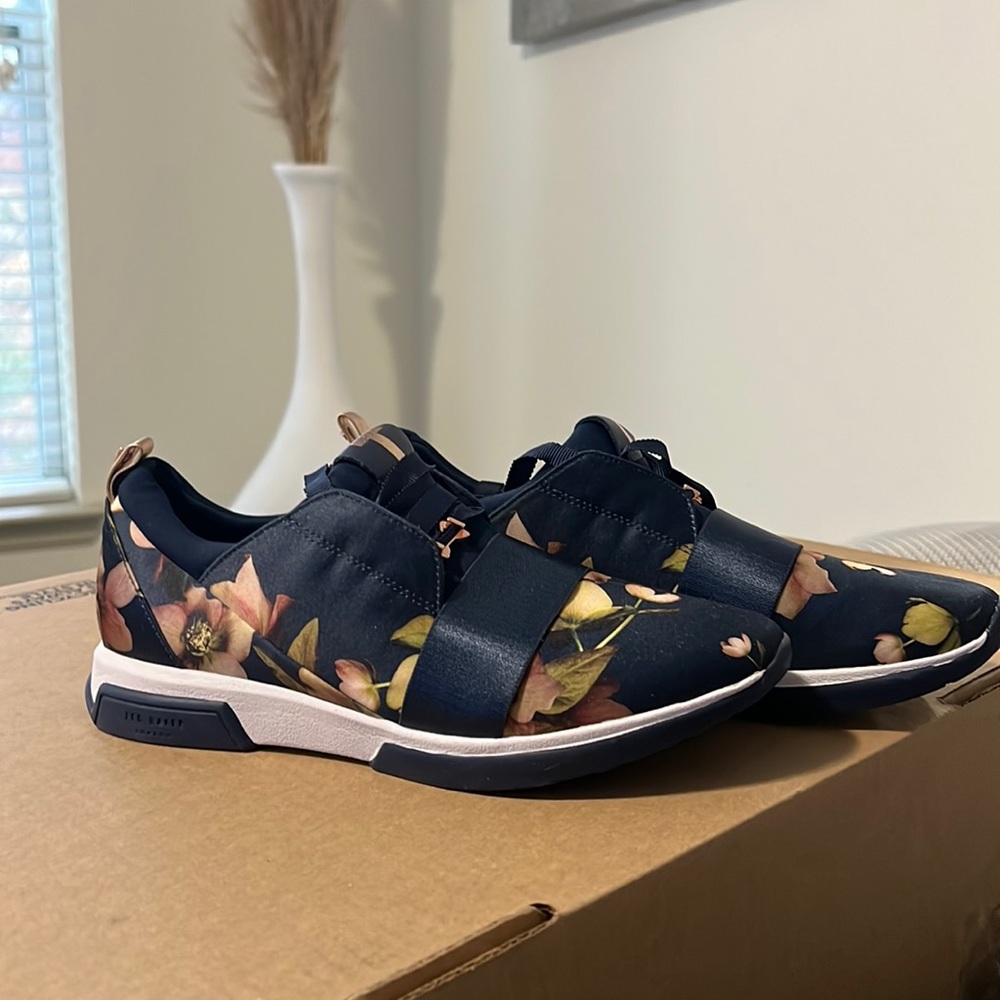 Ted baker sneakers